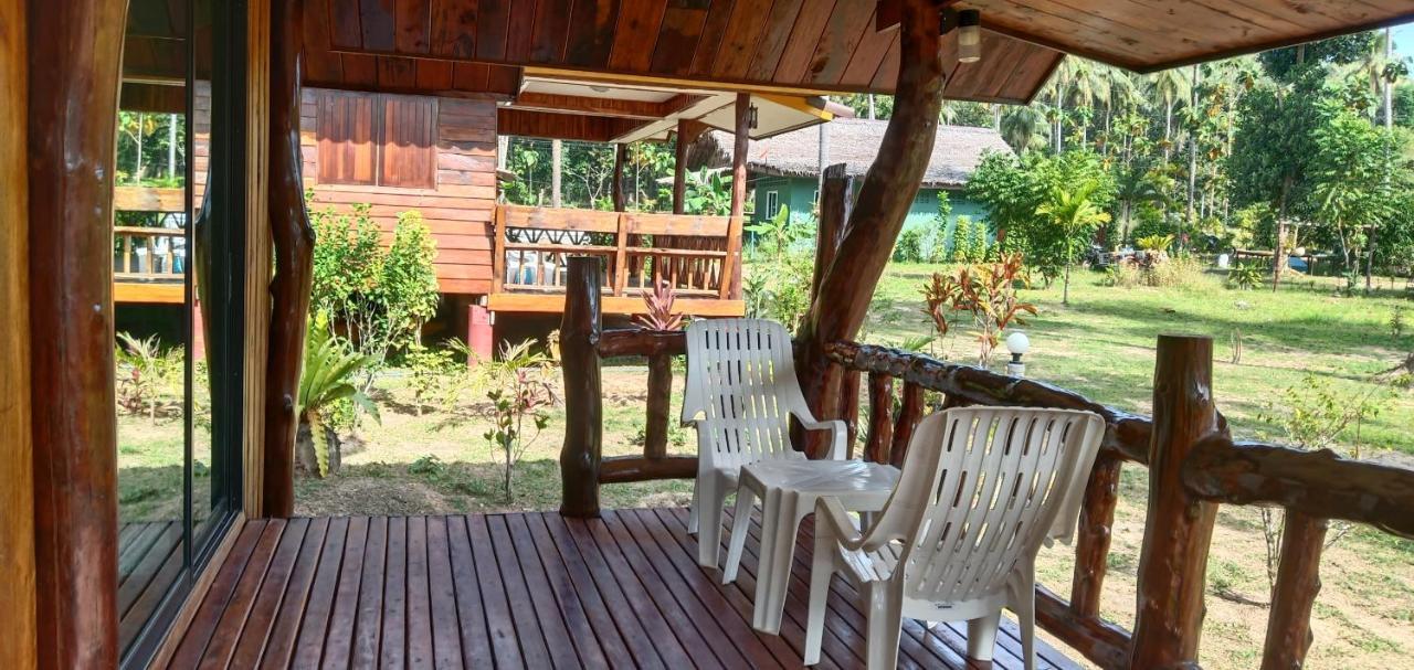 Kohjum Freedom Resort Ко Джам Екстериор снимка