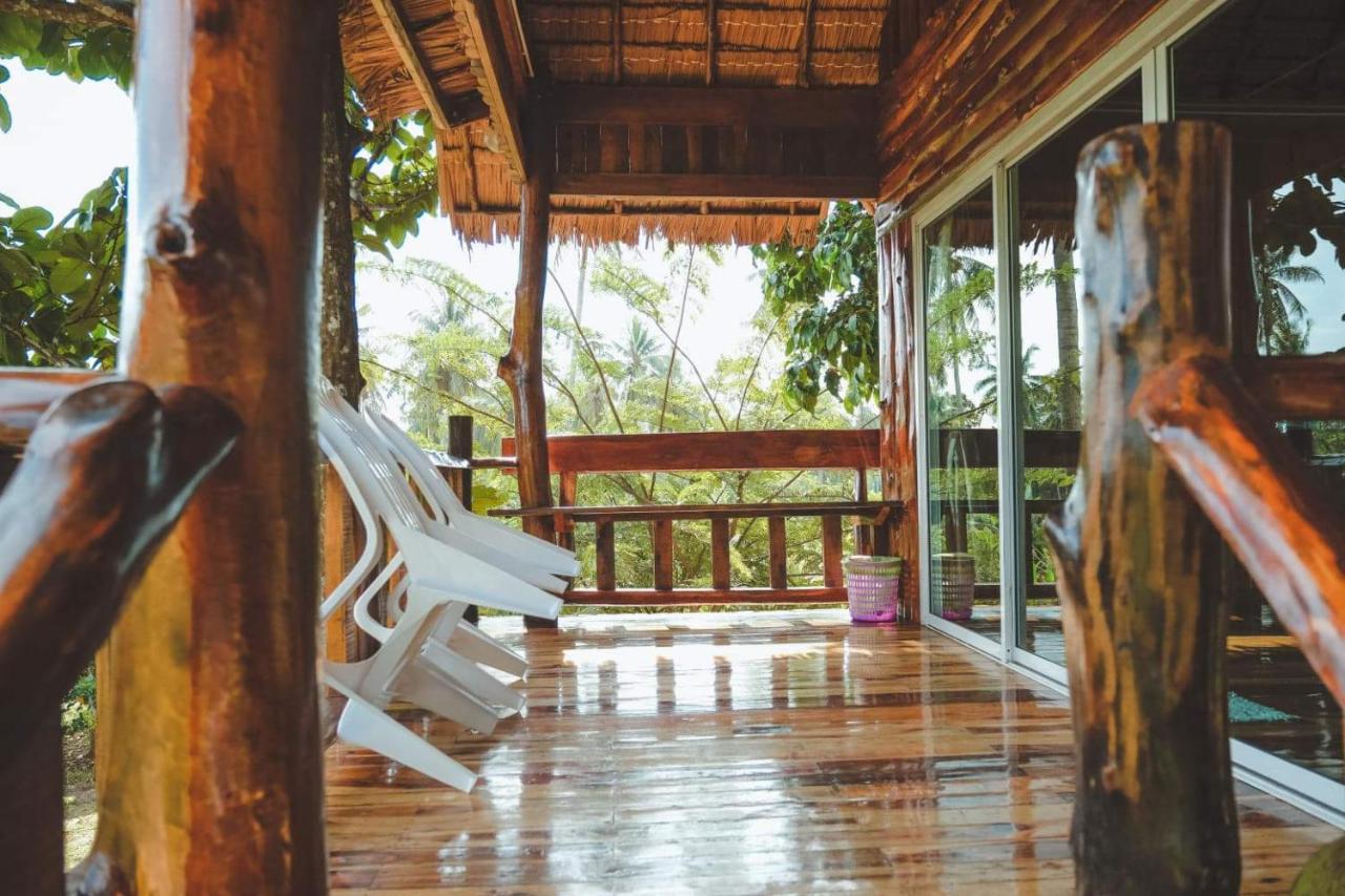 Kohjum Freedom Resort Ко Джам Екстериор снимка