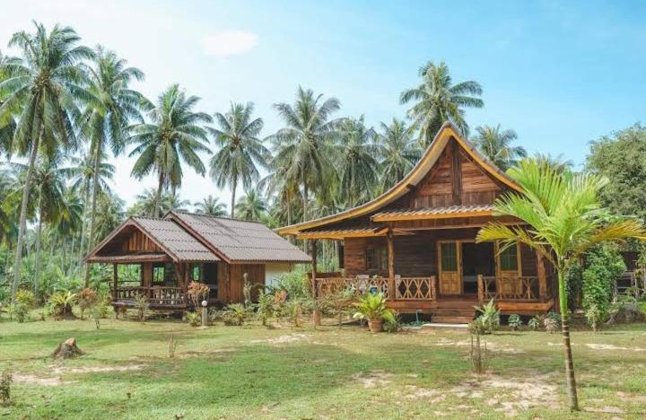 Kohjum Freedom Resort Ко Джам Екстериор снимка