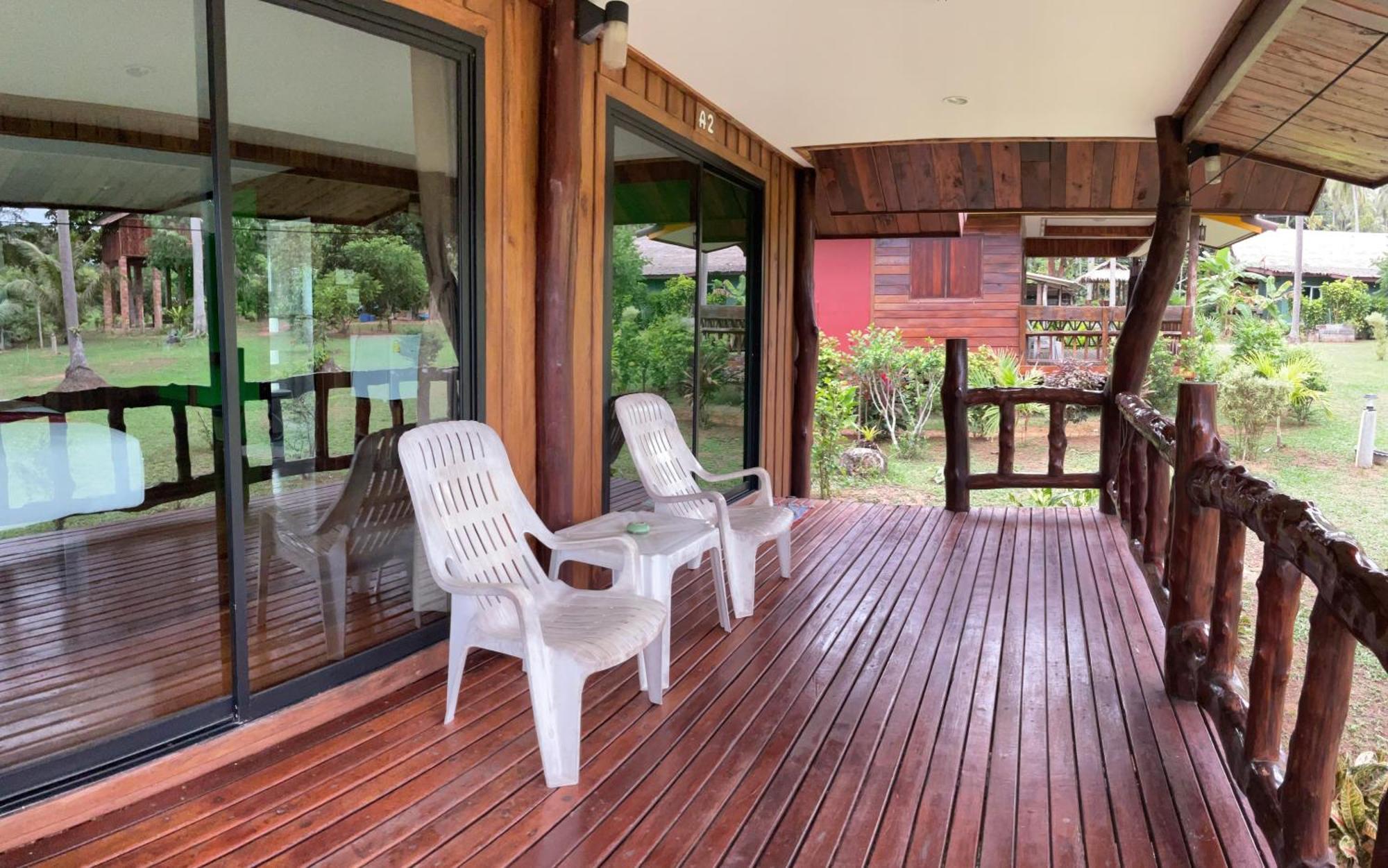 Kohjum Freedom Resort Ко Джам Екстериор снимка