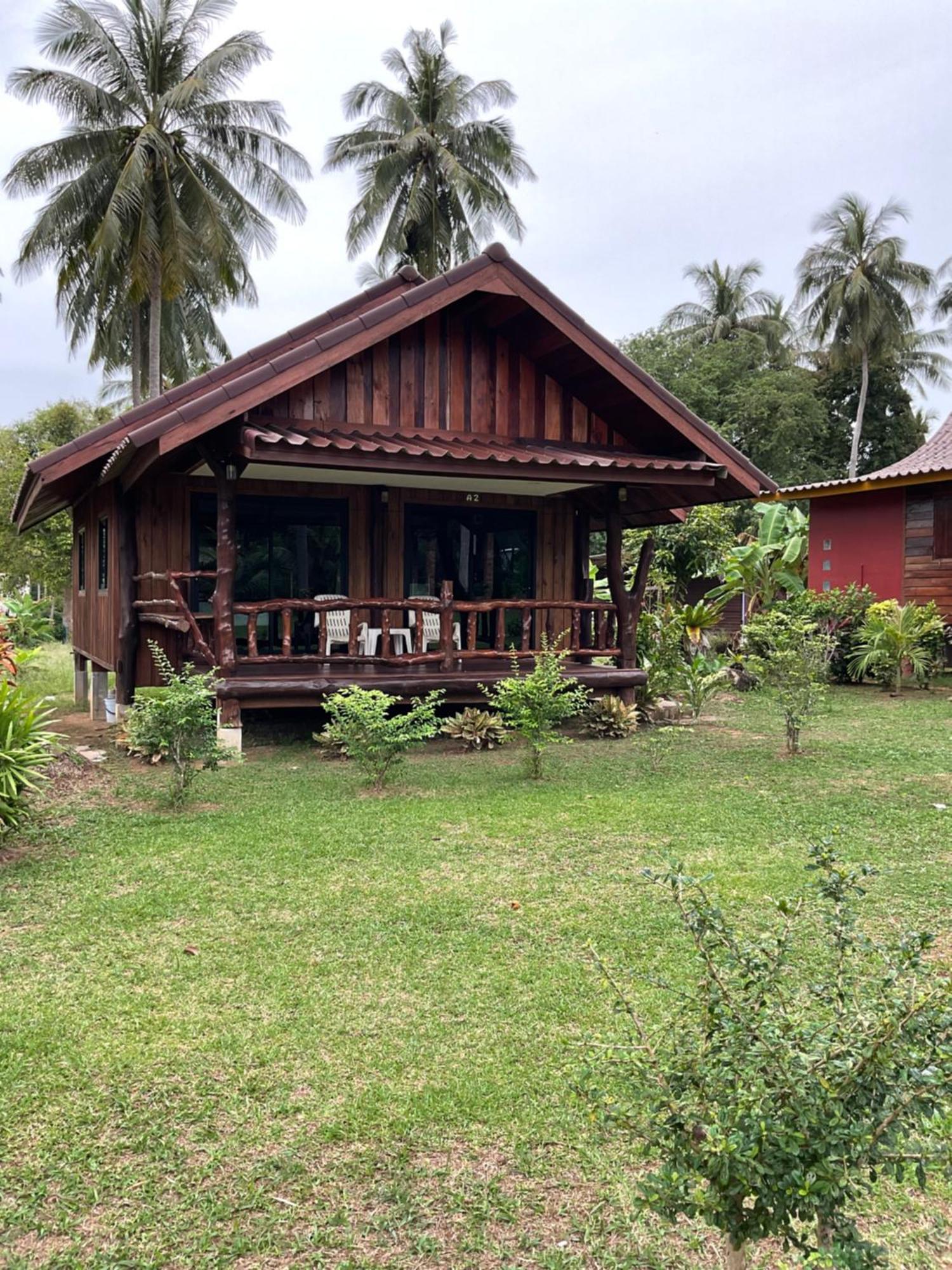 Kohjum Freedom Resort Ко Джам Екстериор снимка