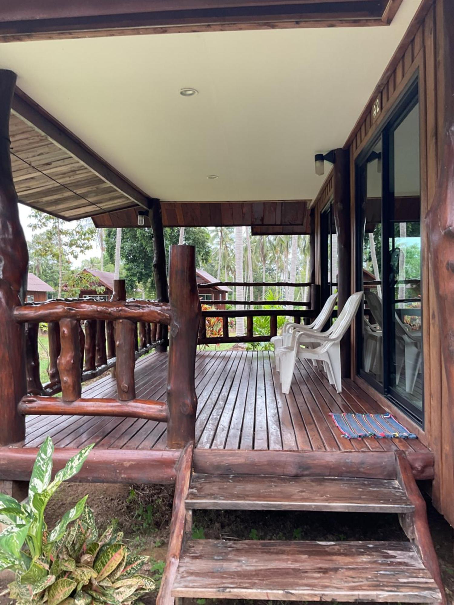 Kohjum Freedom Resort Ко Джам Екстериор снимка